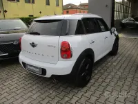 Begagnad Mini Cooper D Countryman 111 HK (81 kW) 2014 Vit SUV