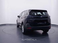 Usado Peugeot 5008 Active 131 CV (96 kW) 2024 Negro SUV