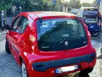 Usata Peugeot 107 68 CV (50 kW) 2009 Rosso Utilitaria
