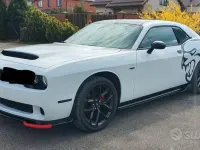Usata Dodge Challenger 309 CV (227 kW) 2020 Bianco Coupé