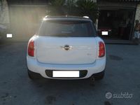 Usata Mini Cooper Countryman 111 CV (81 kW) 2013 Bianco SUV