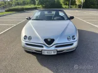 Usata Alfa Romeo Spider 150 CV (110 kW) 1996 Grigio Cabrio