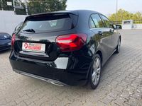 Usata Mercedes A180 109 CV (80 kW) 2016 Nero Berlina
