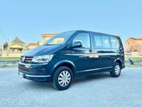 Usata VW Caravelle Comfortline 150 CV (110 kW) 2017 Blu Monovolume