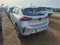 Usata Opel Corsa S 100 CV (73 kW) 2025 Kaolin white Utilitaria