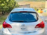 Usata Opel Astra 110 CV (80 kW) 2013 Grigio Berlina