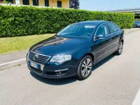 Usata VW Passat Comfortline 105 CV (77 kW) 2007 Blu Berlina