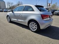 Usata Audi A1 105 CV (77 kW) 2011 Argento Utilitaria