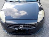 Usata Fiat Grande Punto Dynamic 65 CV (47 kW) 2007 Grigio Utilitaria