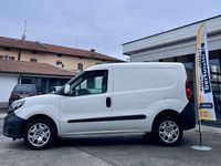 Usata Fiat Doblò Lounge 103 CV (75 kW) 2019 Bianco Monovolume
