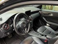 Begagnad Mercedes 180 109 HK (80 kW) 2013 Svart Sedan