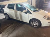 Usata Fiat Punto Street 95 CV (69 kW) 2017 Bianco Berlina