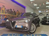 Usata Alfa Romeo Stelvio Executive 210 CV (154 kW) 2018 Grigio SUV
