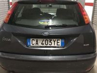 Usata Ford Focus Zetec 116 CV (85 kW) 2002 Grigio Berlina