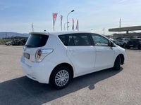 usata Toyota Verso 1.6 Active 7 posti + 4 GOMME