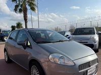 Usata Fiat Grande Punto Emotion 120 CV (88 kW) 2008 Grigio Utilitaria