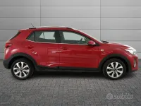 Usata Kia Stonic Style 84 CV (61 kW) 2022 Rosso SUV