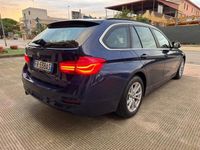 Usata BMW 318 Advantage 150 CV (110 kW) 2018 Blu Station wagon