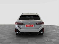 Usata BMW 540 M Sport 286 CV (210 kW) 2025 M brooklyn grey Station wagon