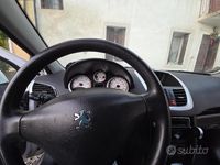 Usata Peugeot 207 68 CV (50 kW) 2010 Bianco Berlina