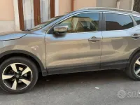 Usata Nissan Qashqai 131 CV (96 kW) 2016 Grigio SUV