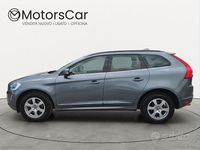 Usata Volvo XC60 Momentum 150 CV (110 kW) 2017 Grigio SUV