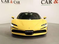 Usata Ferrari SF90 999 CV (734 kW) 2023 Giallo Coupé