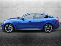 Usata BMW 430 M Sport 245 CV (180 kW) 2023 Blu/azzurro Coupé