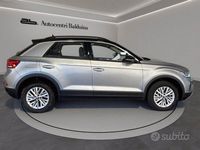 Usata VW T-Roc Life 116 CV (85 kW) 2025 Nero SUV