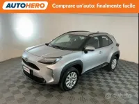 Usata Toyota Yaris Cross 92 CV (67 kW) 2025 Grigio SUV