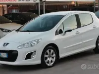 Usata Peugeot 308 Active 92 CV (67 kW) 2012 Bianco Berlina