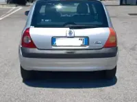 Usata Renault Clio II 65 CV (47 kW) 2005 Grigio Utilitaria