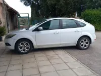 Usata Ford Focus 109 CV (80 kW) 2010 Bianco Berlina