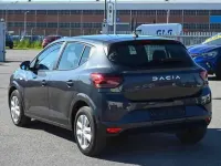 Usata Dacia Sandero Essentiel 101 CV (74 kW) 2023 Grigio Berlina