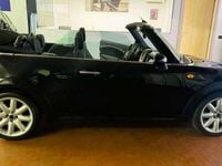 Usata Mini Cooper Cabriolet 120 CV (88 kW) 2009 Nero Cabrio