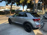 Usata VW T-Roc Style 110 CV (80 kW) 2023 Grigio SUV