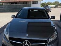 Usata Mercedes A180 109 CV (80 kW) 2015 Grigio Berlina