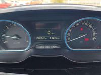 Usata Peugeot 2008 Allure 102 CV (75 kW) 2018 Rosso SUV