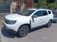 Usata Dacia Duster Journey 101 CV (74 kW) 2023 Bianco SUV