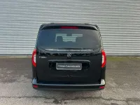 Usata Mercedes 180 Premium 116 CV (85 kW) 2023 Nero Berlina