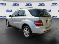 Usata Mercedes ML320 Chrome 224 CV (164 kW) 2005 Argento SUV