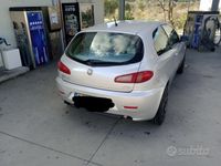 usata Alfa Romeo 147 147 1.9 JTD (120) 3 porte Distinctive