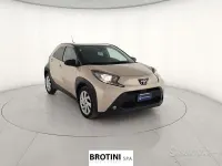 Usata Toyota Aygo X Trend 72 CV (52 kW) 2022 Bronzo SUV