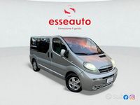 Usata Opel Vivaro 135 CV (99 kW) 2005 Grigio Monovolume