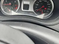 Usata Renault Clio III Dynamique 75 CV (55 kW) 2009 Bianco Berlina