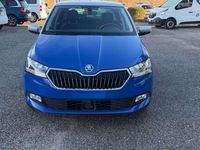 Usata Skoda Fabia 110 CV (80 kW) 2019 Blu mediterraneo Berlina