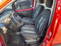 Usata Fiat Fiorino 95 CV (69 kW) 2016 Rosso Monovolume