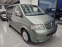 Usata VW Caravelle 131 CV (96 kW) 2007 Grigio Monovolume