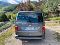 Usata VW Caravelle 150 CV (110 kW) 2018 Grigio Monovolume