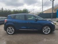 Usata Renault Scénic IV 120 CV (88 kW) 2019 Blu Monovolume